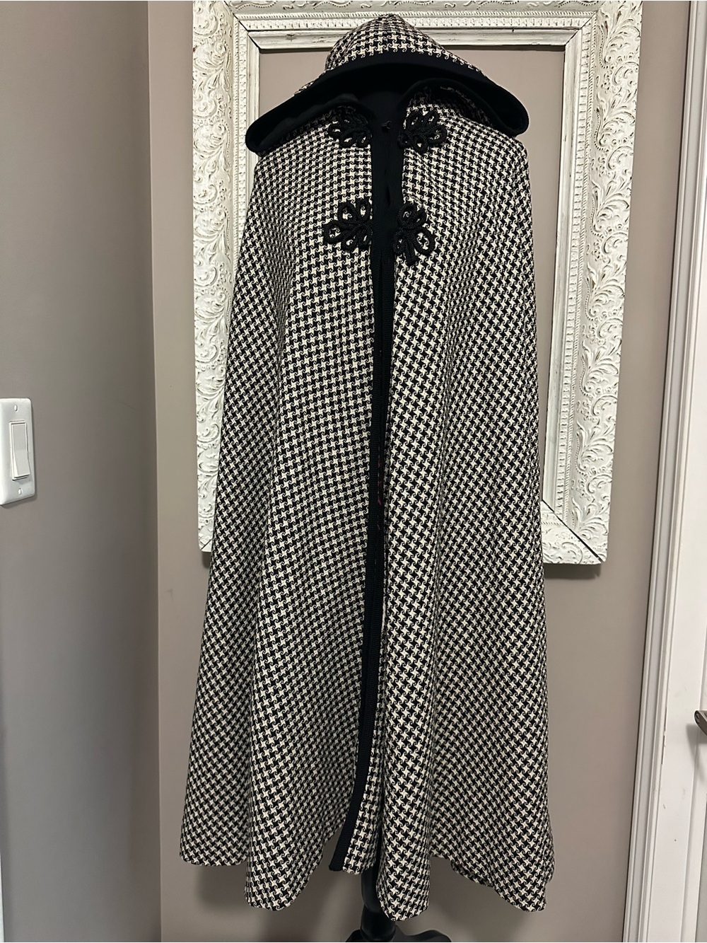 Custom Handmade Wool Houndstooth Hooded Cape | Black White Mod Cloak